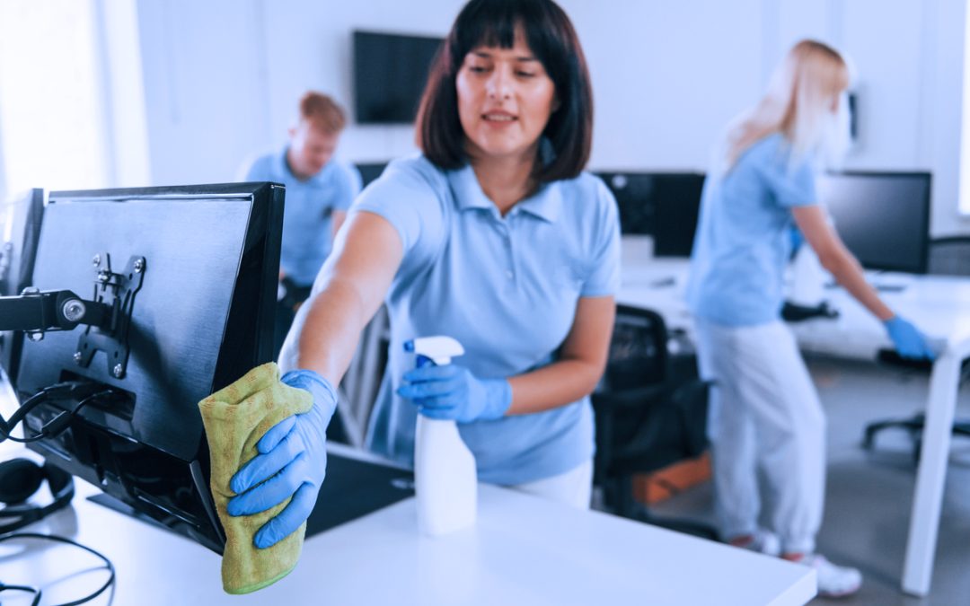 Asegurando la Higiene en Entornos Corporativos: La importancia de un buen proveedor de limpieza.